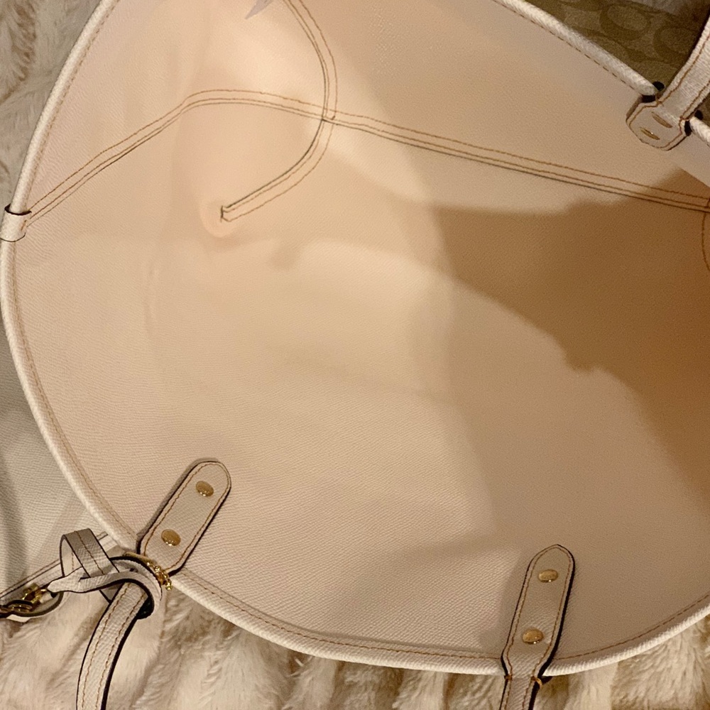 🔥NWT🔥COACH SIGNATURE REVERSIBLE TOTE - Picture 5 of 5
